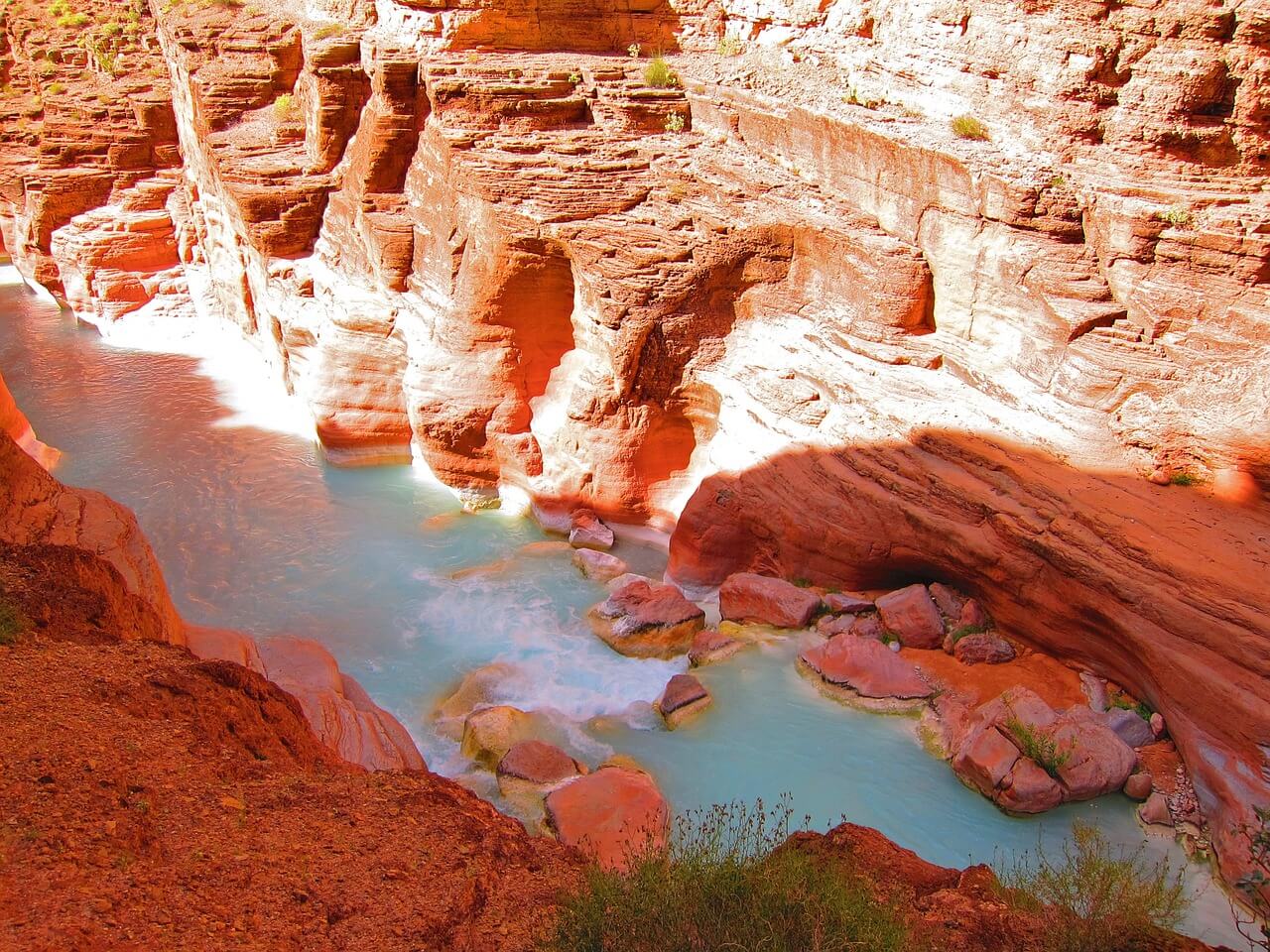 colorado-river-canyon-gorge