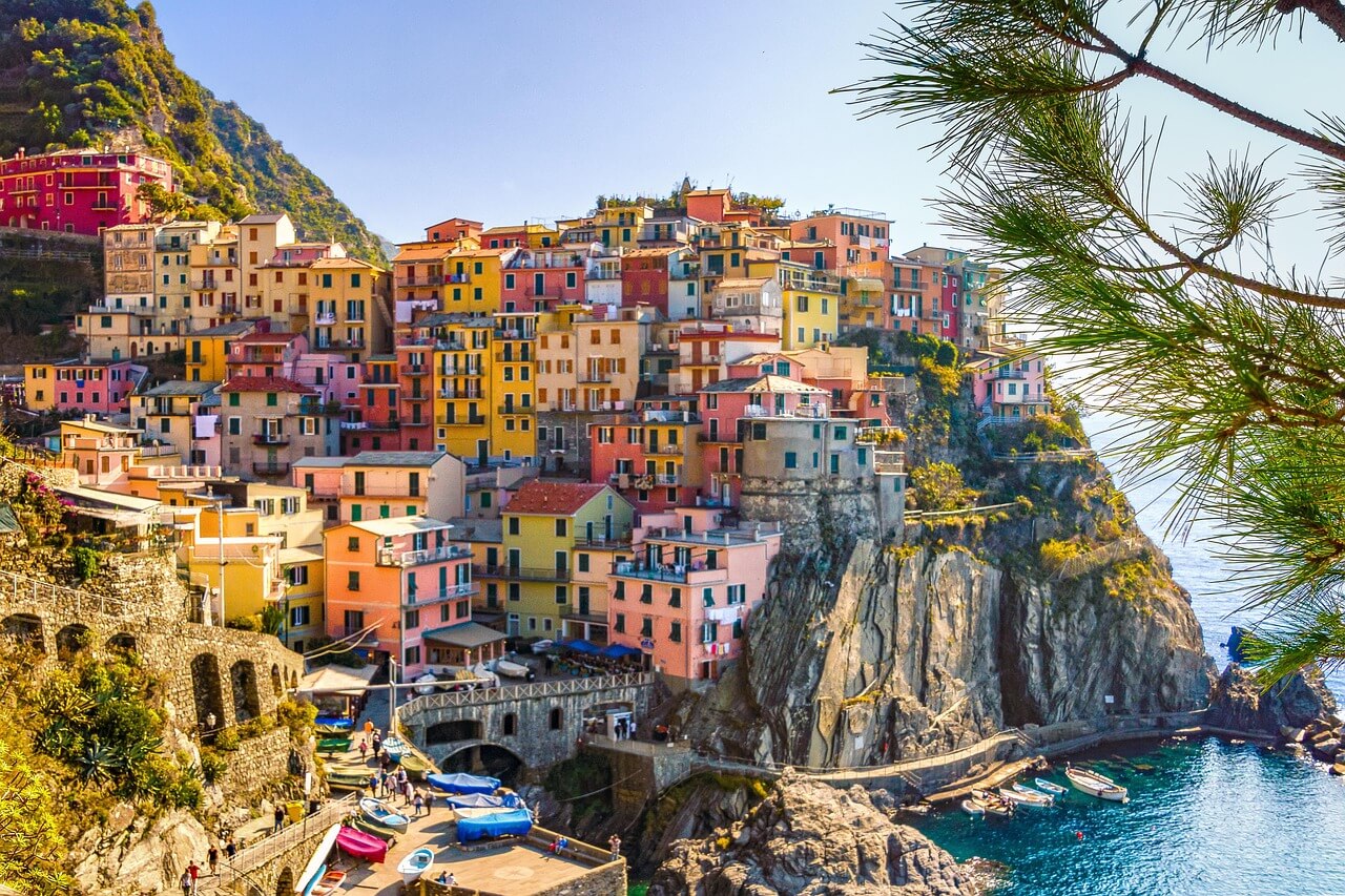 Houses Cliff Sea Italy